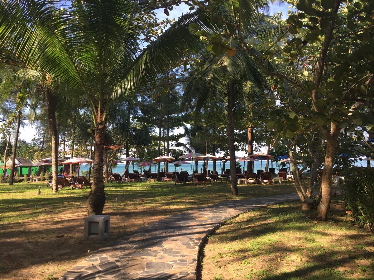 Lah Own Khaolak Resort Khao Lak Exterior photo