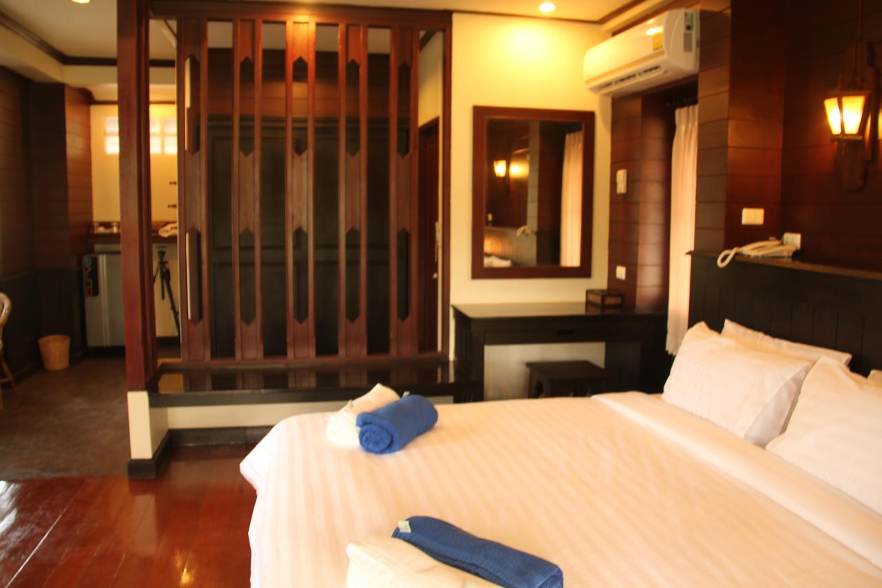 Lah Own Khaolak Resort Khao Lak Exterior photo